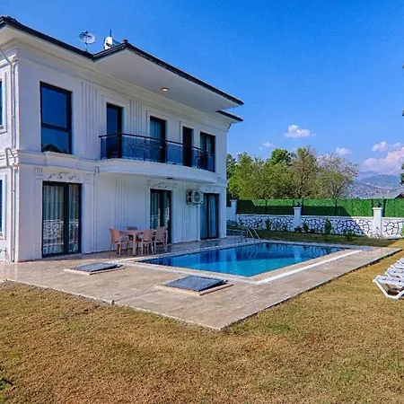 Uezuemlue Star フェティエ