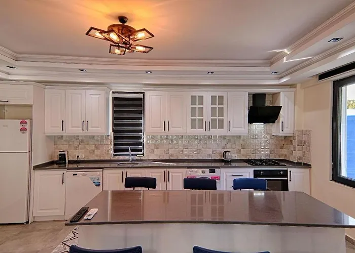 Villa Uezuemlue Star