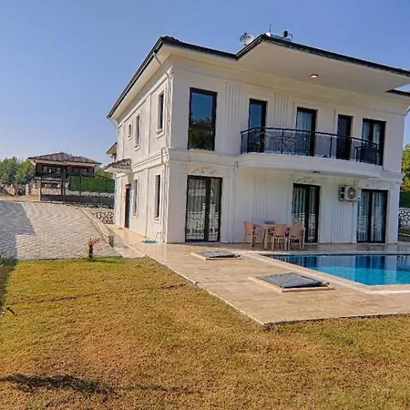 Uezuemlue Star Vilă